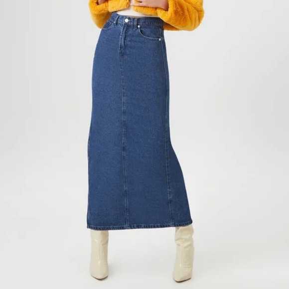 NWT Forever 21 Blue Denim Maxi Back Slit Jean Skirt Women’s Size XS - Picture 1 of 7